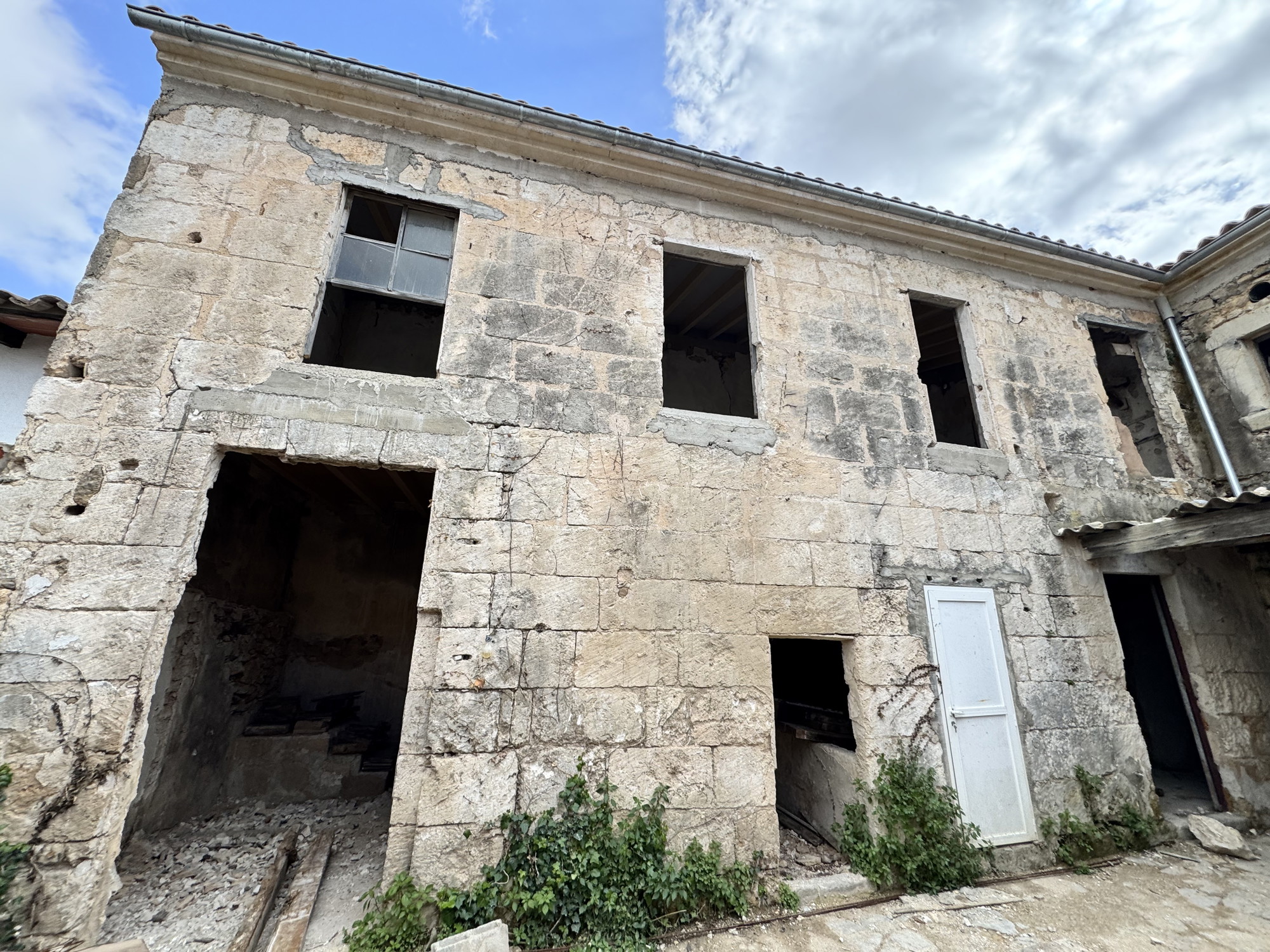 Historic Townhouse Project in the Heart of Binissalem-20