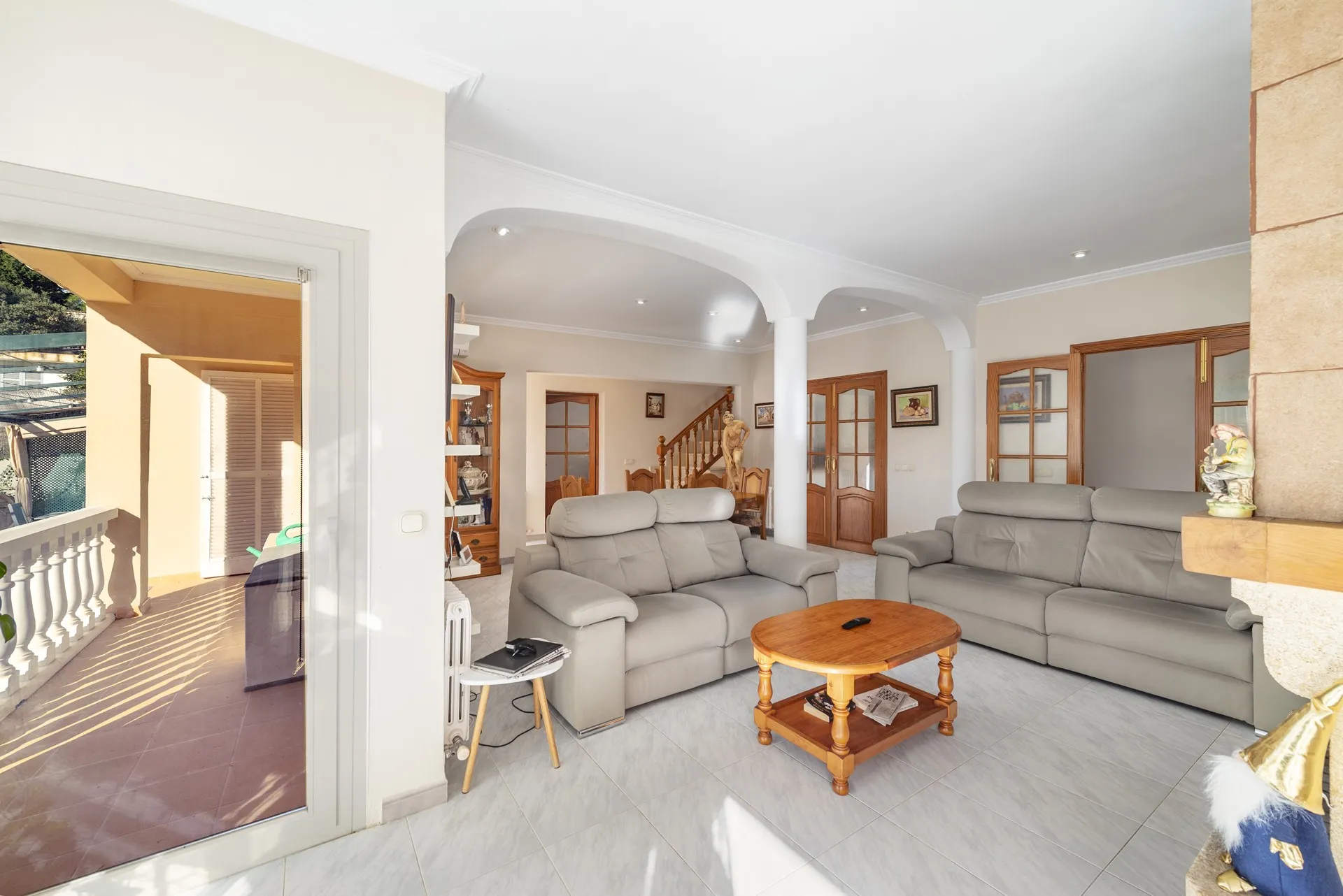 Фантастическая вилла в тихом месте с просторным участком-11