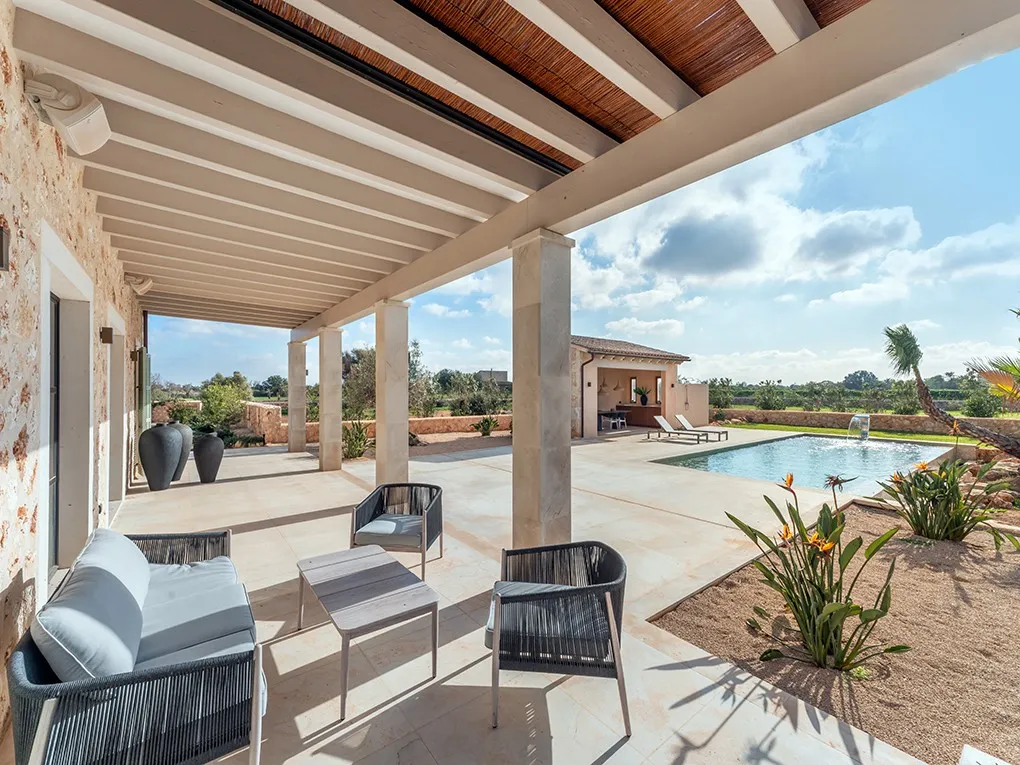 Nieuwbouw finca met groot zwembad op uitstekende locatie-10