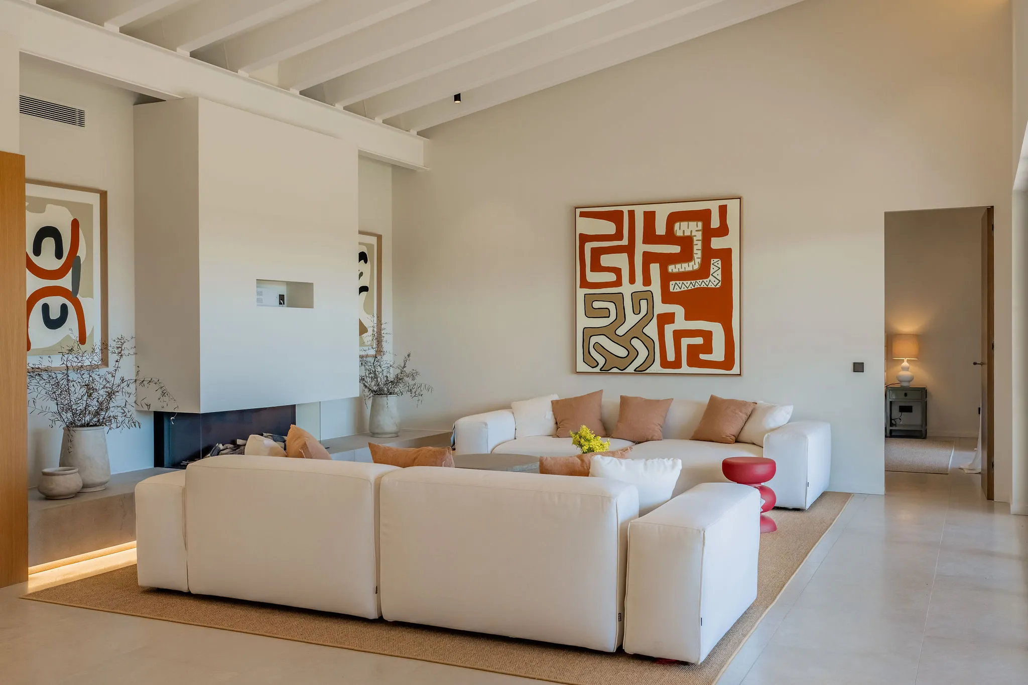 Exclusiva finca amb piscina i ampli terreny-10