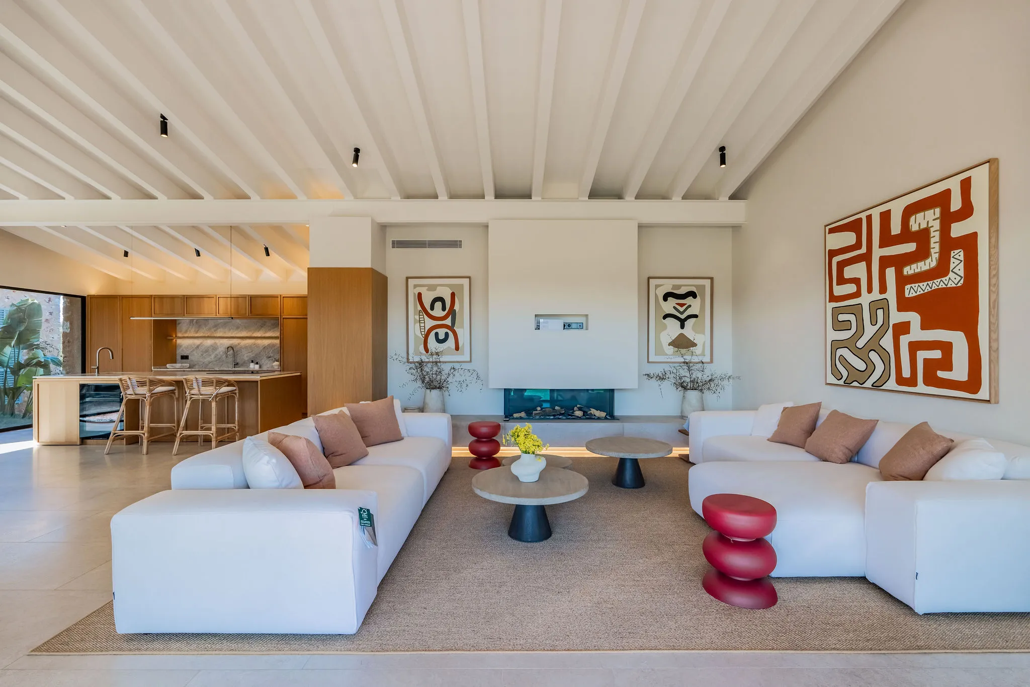 Exclusieve finca met zwembad en ruim perceel-9