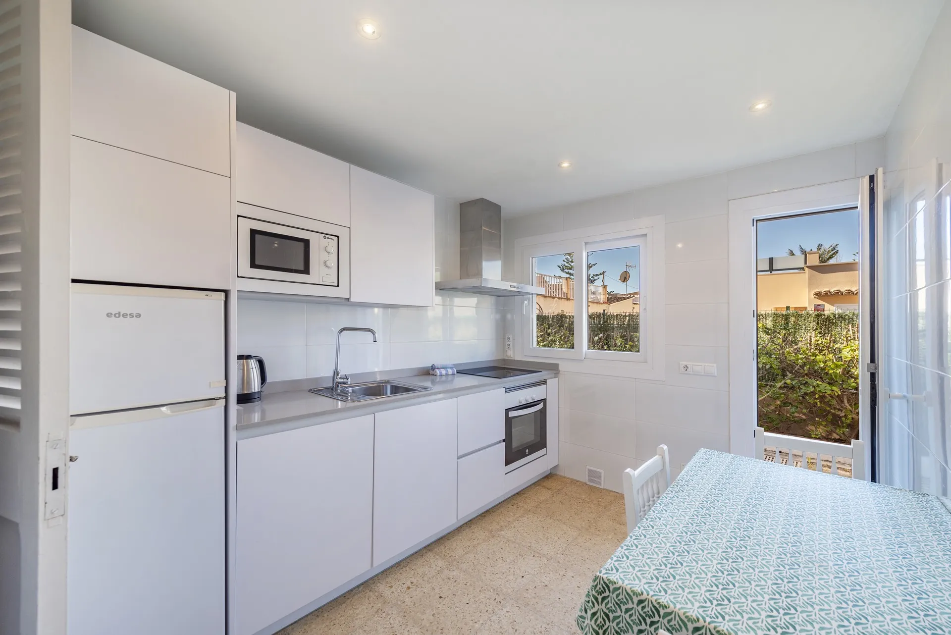 Bonita casa amb llicència de lloguer vacacional a 3 minuts a peu de la Platja d'Alcúdia, Mallorca-8
