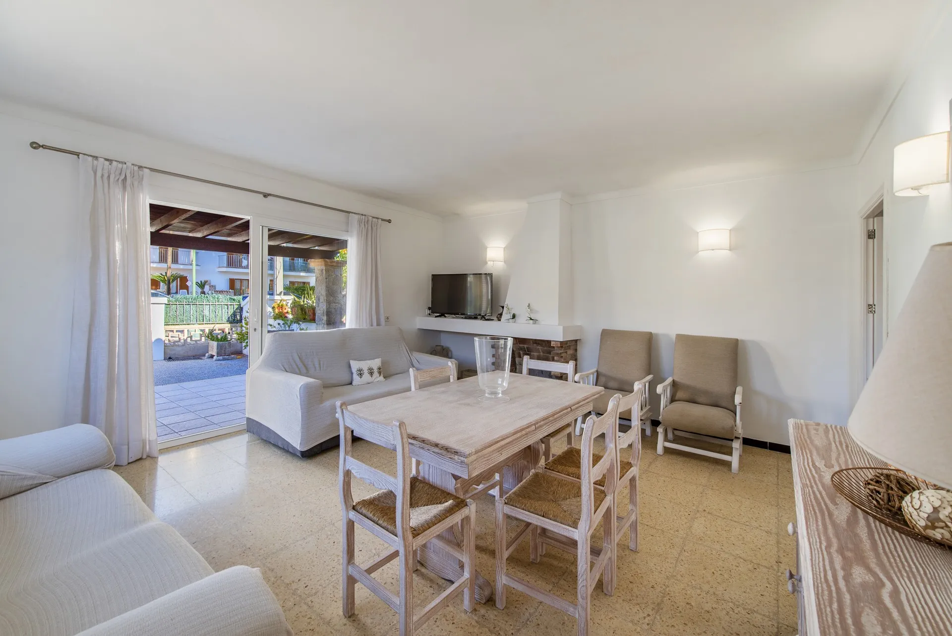 Bonita casa amb llicència de lloguer vacacional a 3 minuts a peu de la Platja d'Alcúdia, Mallorca-6