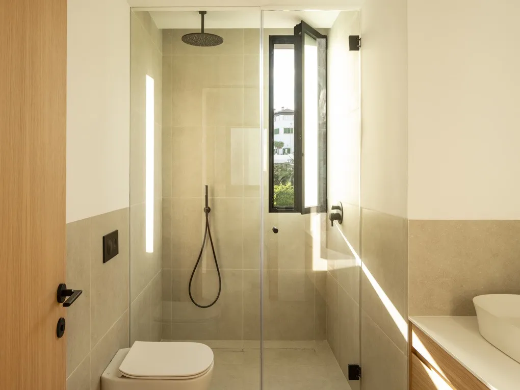 Jasny parter w nowoczesnej, nowej inwestycji-4