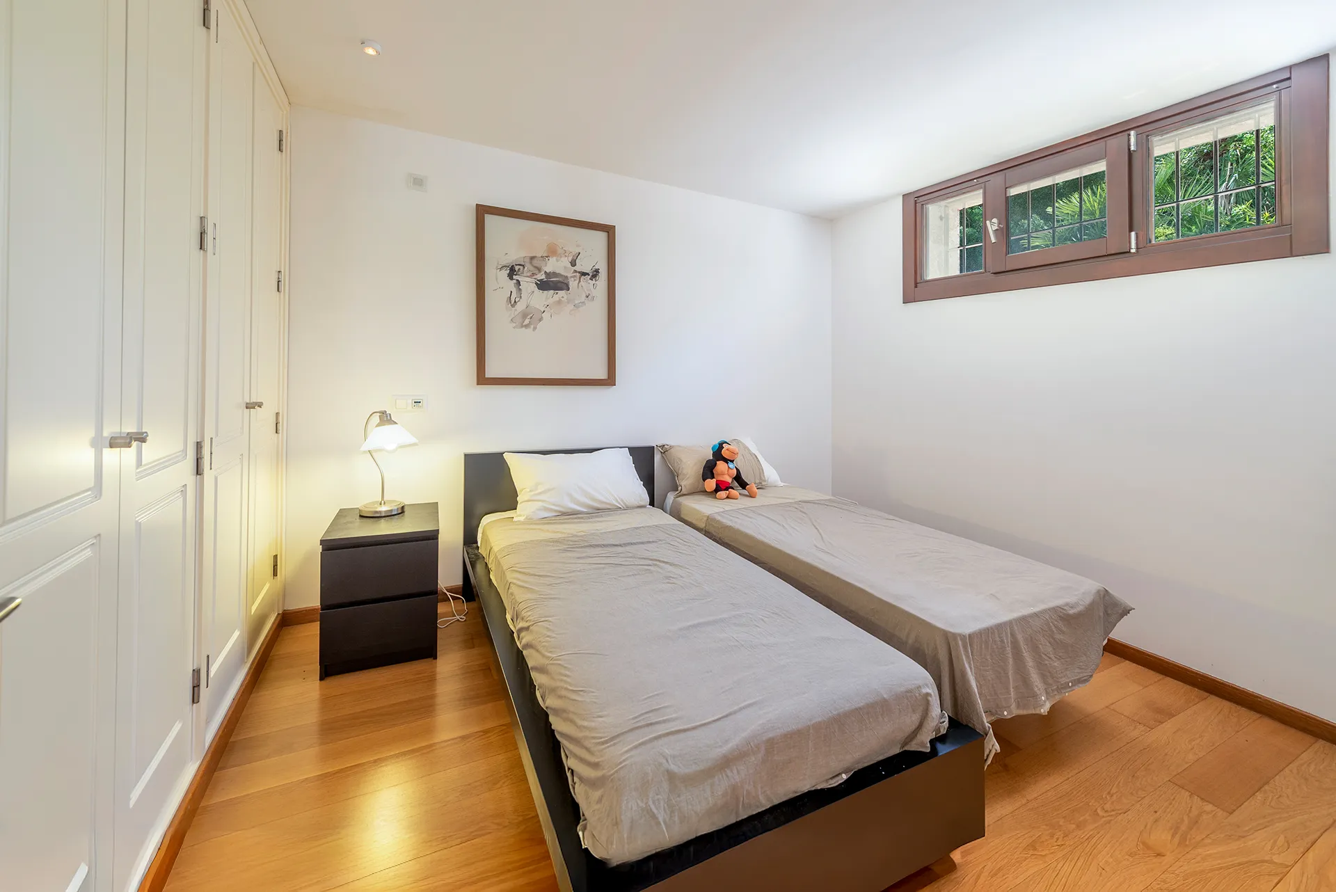 Wohnen auf höchstem Niveau - Designvilla mit Infinity-Pool und einzigartiger Architektur-19