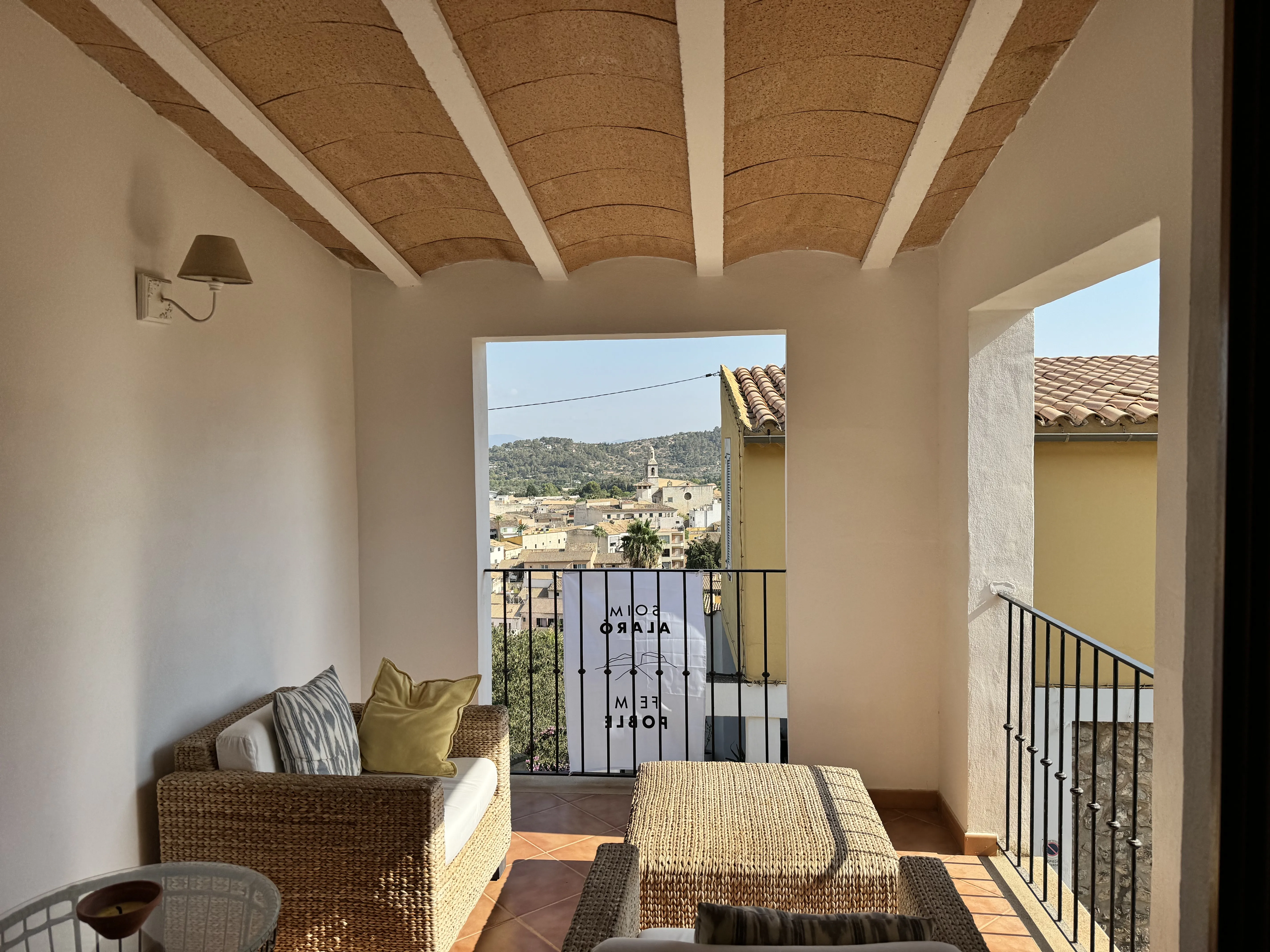 Encantadora casa de poble amb piscina i vistes a Alaro-7