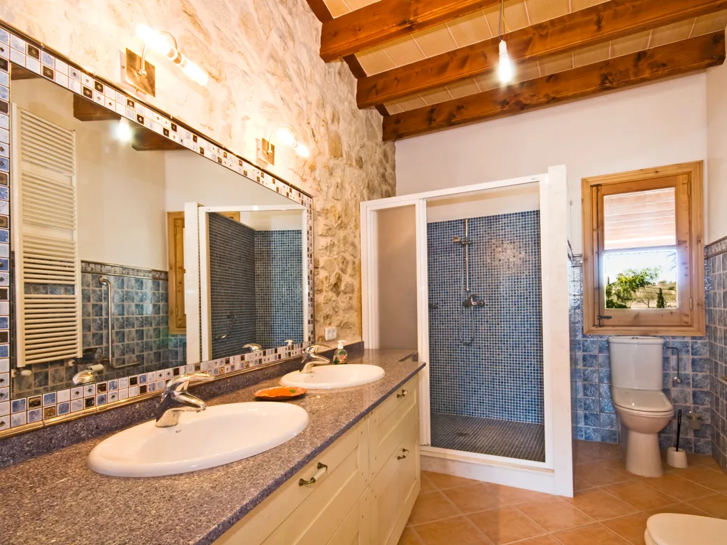 Tradycyjna kamienna finca w romantycznej okolicy w Lloret de Vista Alegre-3