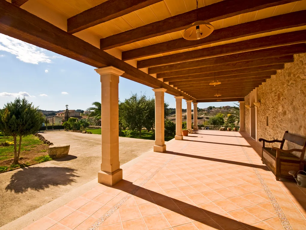 Tradycyjna kamienna finca w romantycznej okolicy w Lloret de Vista Alegre-10