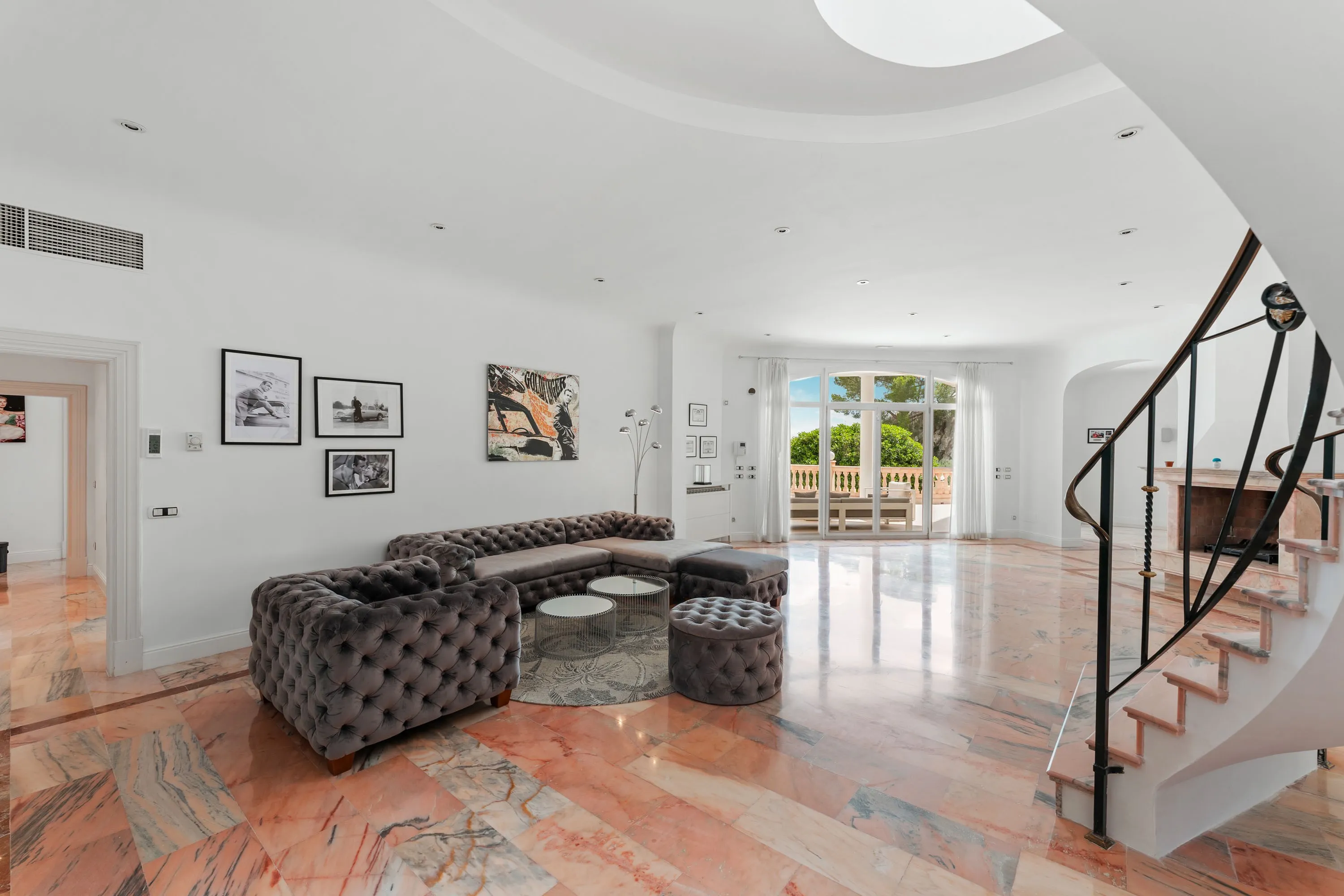 Great Mediterranean villa with holiday rental licence in Son Vida-8