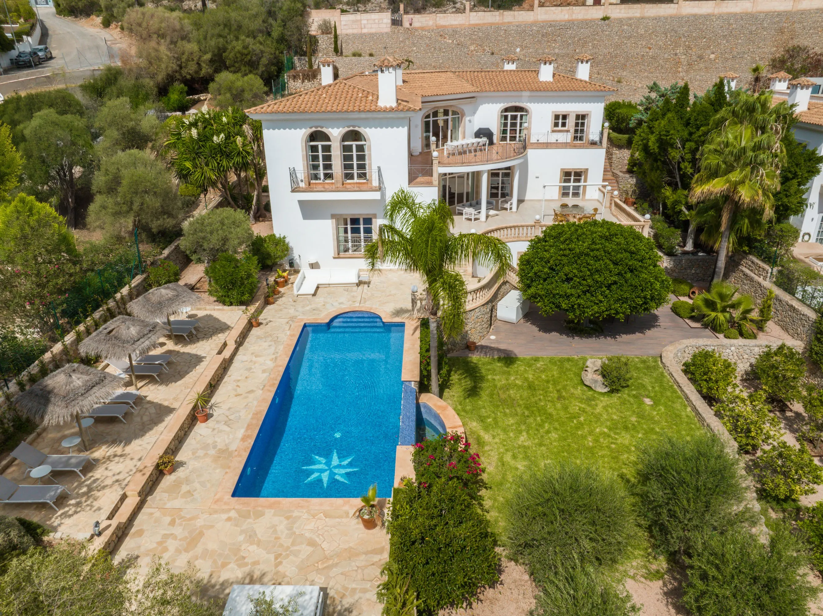 Great Mediterranean villa with holiday rental licence in Son Vida-3