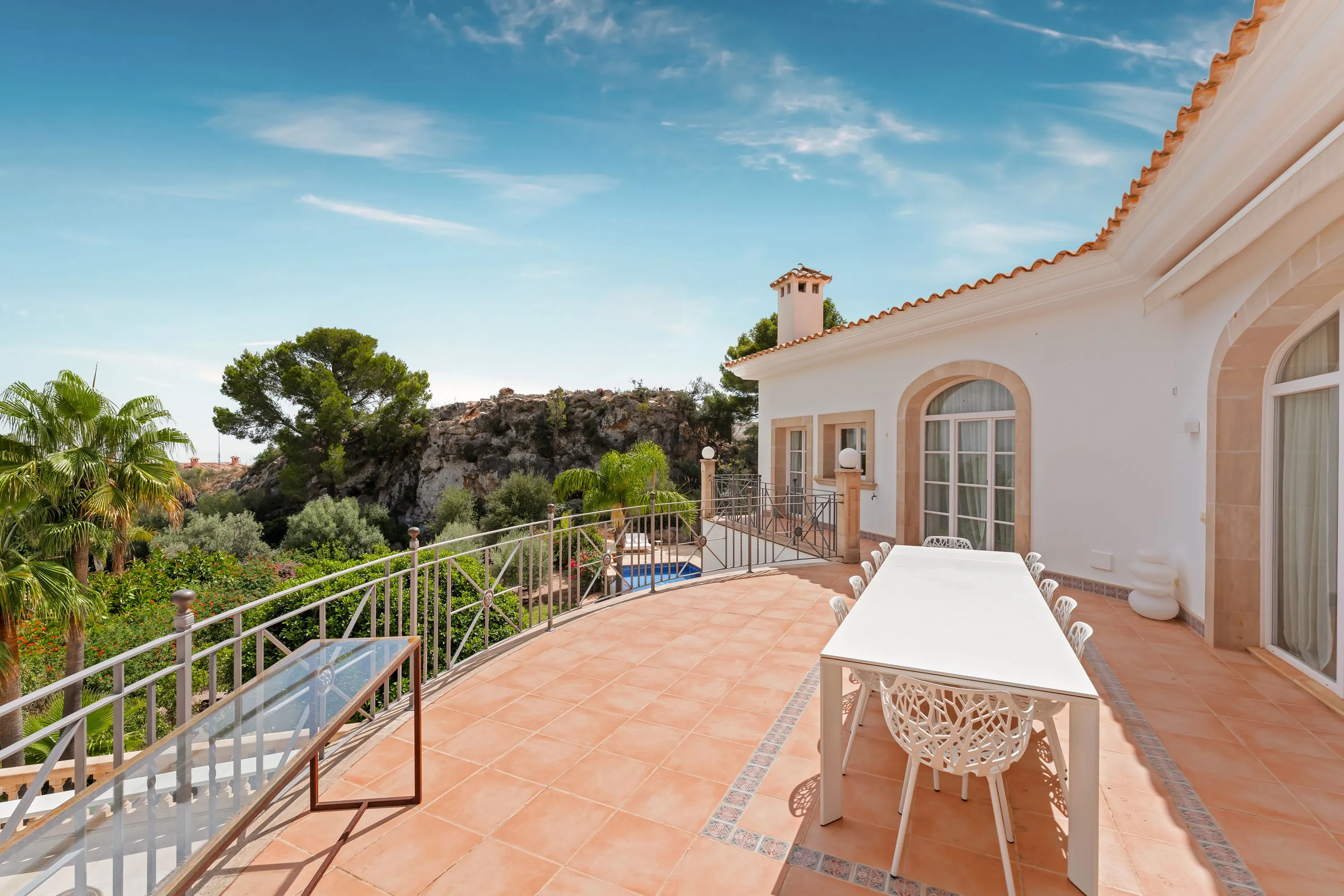 Great Mediterranean villa with holiday rental licence in Son Vida-4