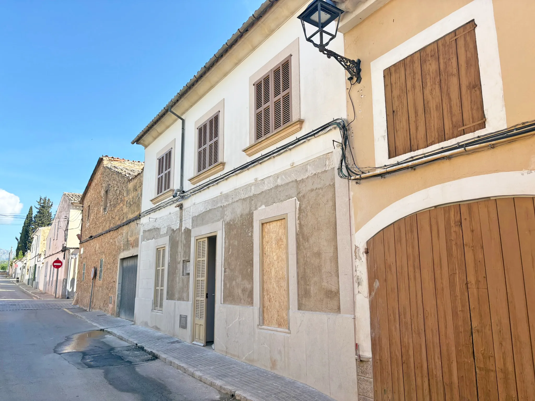 Charming, newly renovated village house with roof terrace in a quiet location in Consell-1