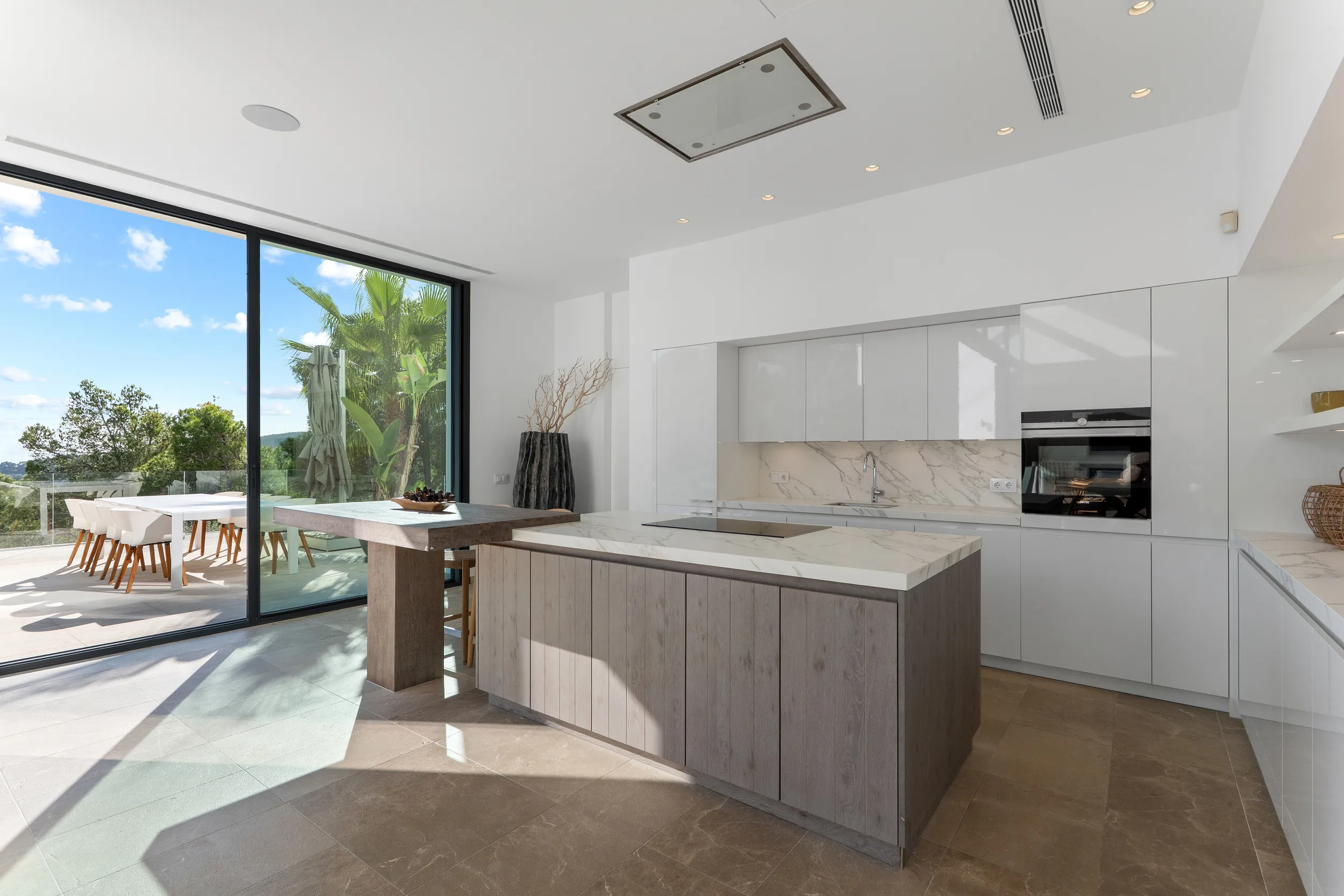 Villa moderna con vistas al mar en Son Vida-5