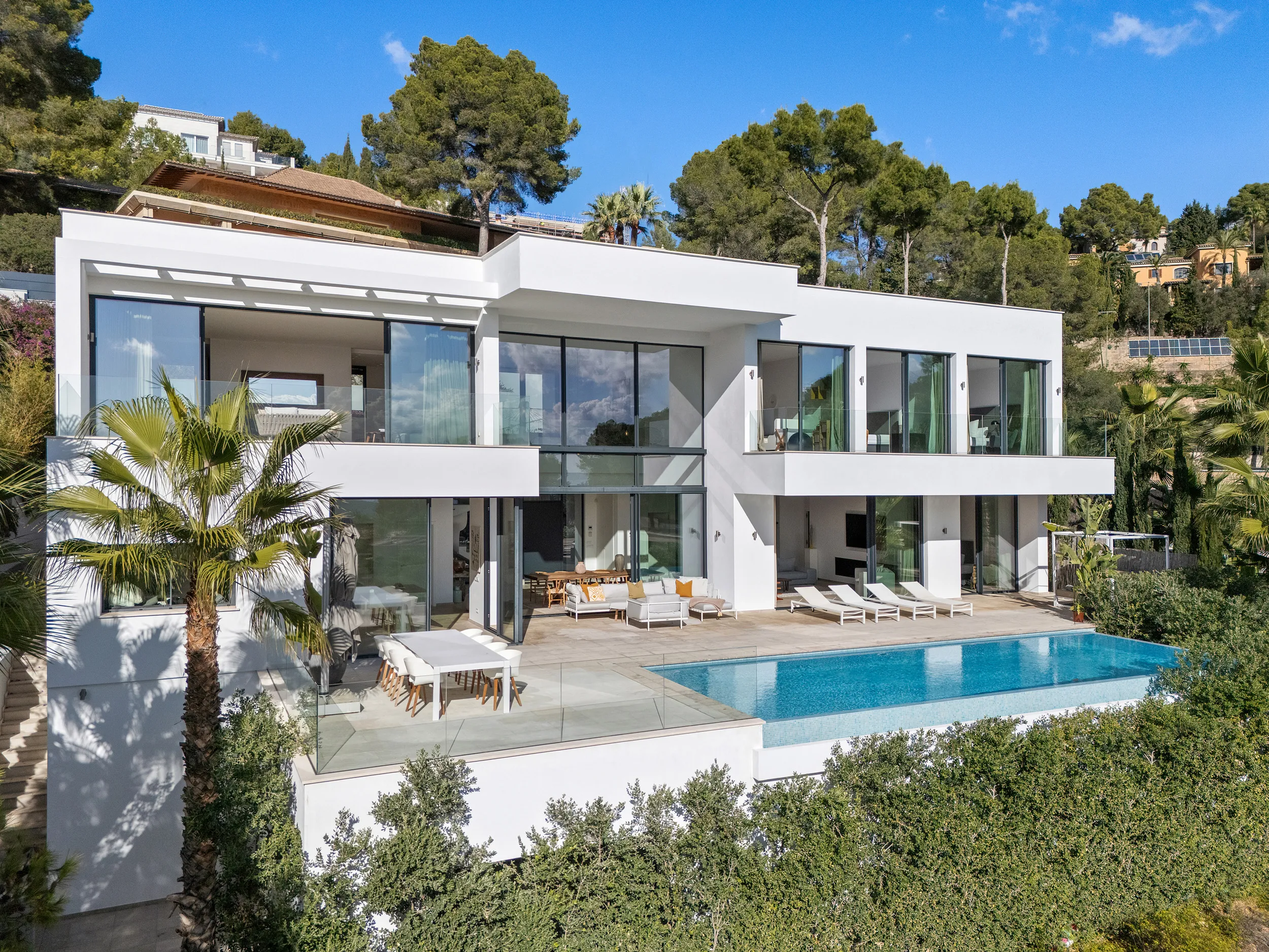 Villa moderna con vistas al mar en Son Vida-24