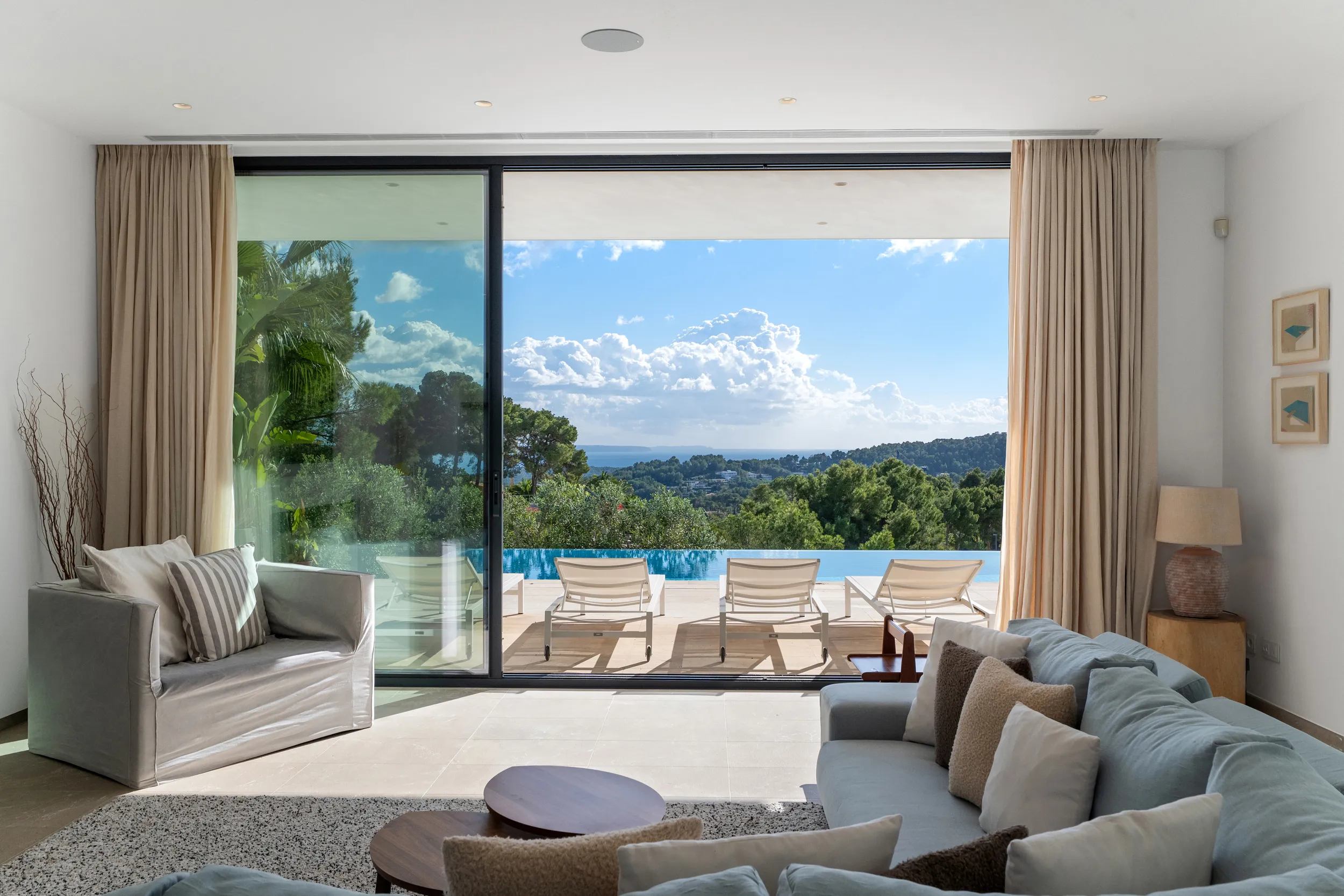 Villa moderna con vistas al mar en Son Vida-10