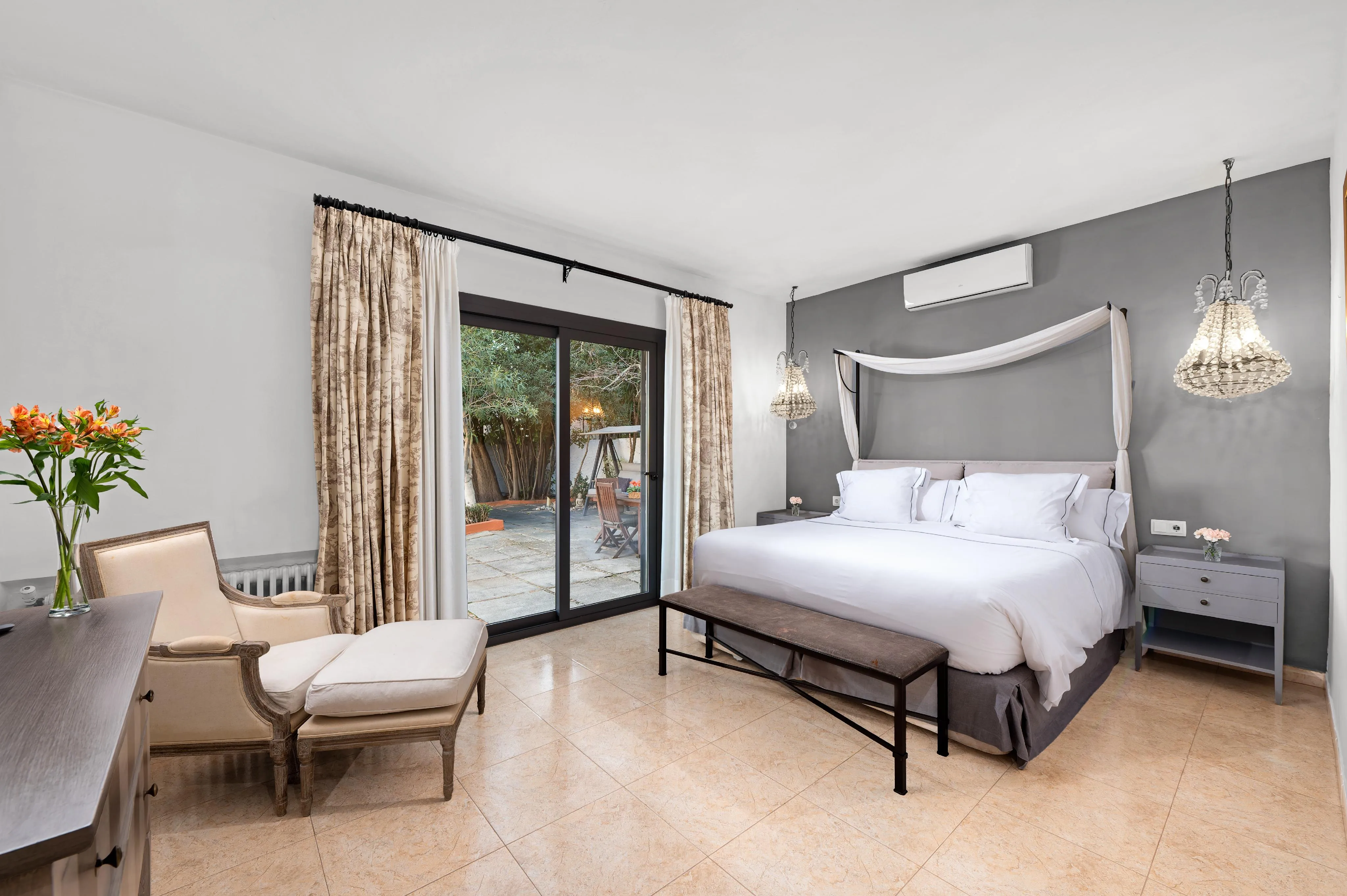 Exclusive luxury villa in Son Armadams-12