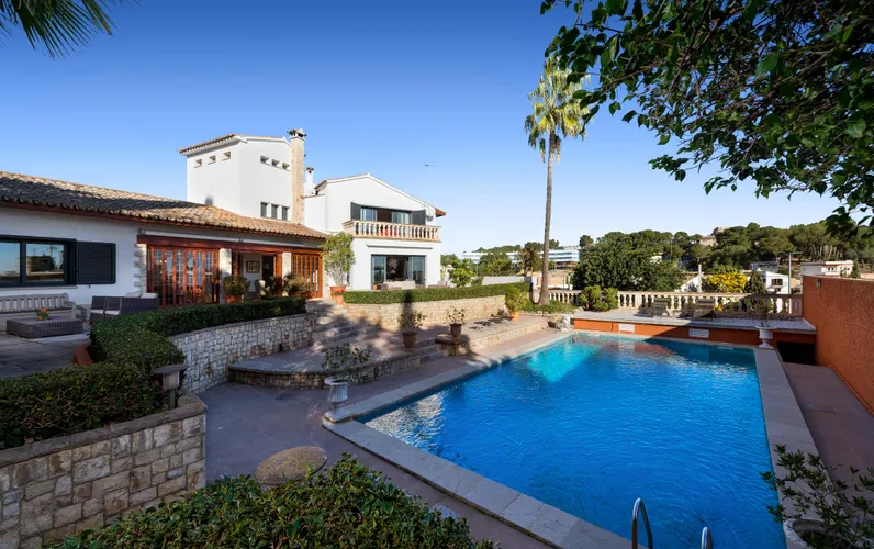 Exklusive Luxusvilla in Son Armadams