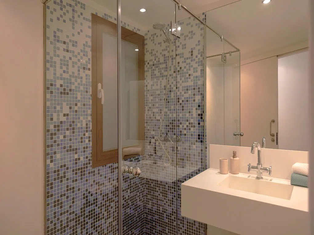 Modern appartement met lift in het centrum-9