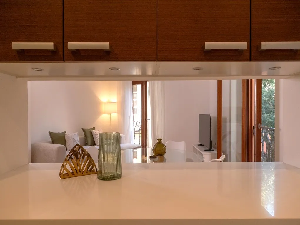 Apartamento moderno con ascensor en pleno centro-5