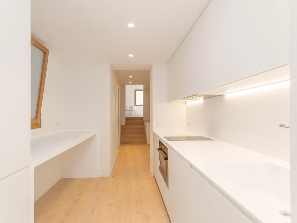 Mooi appartement in gerestaureerd gebouw in de oude stad met lift-4