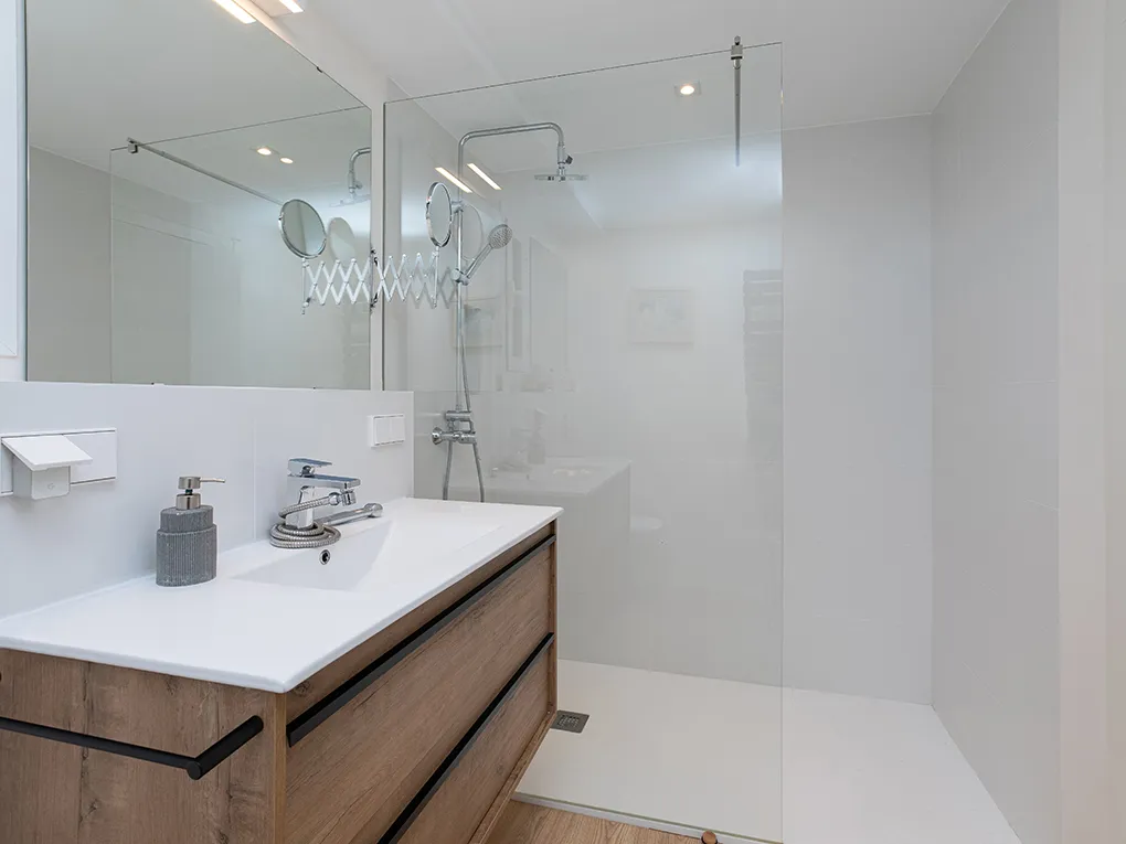 Полностью отремонтированная квартира с видом-8