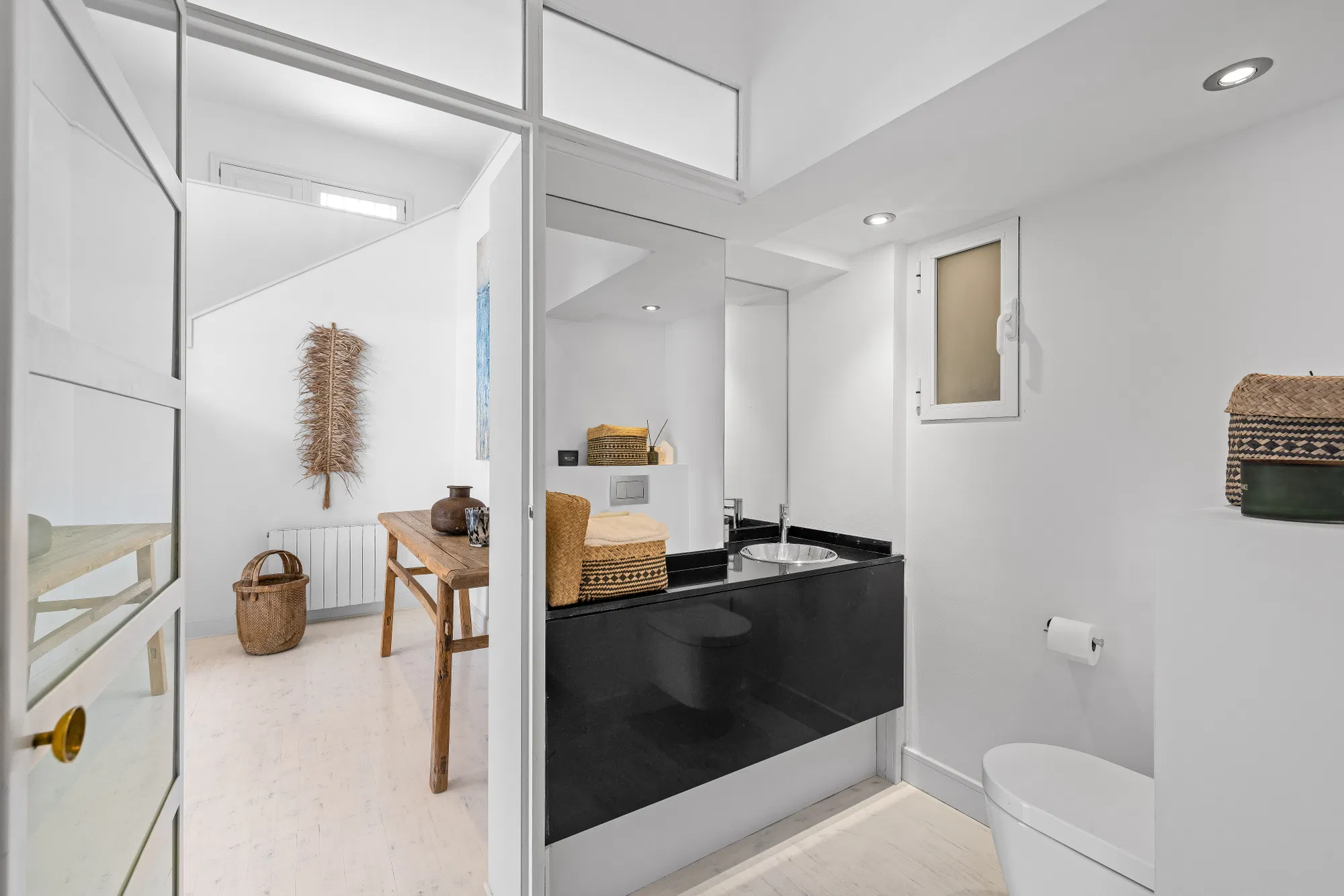 Short term rental: Mediterranean villa with panoramic views of Palma and the sea-15