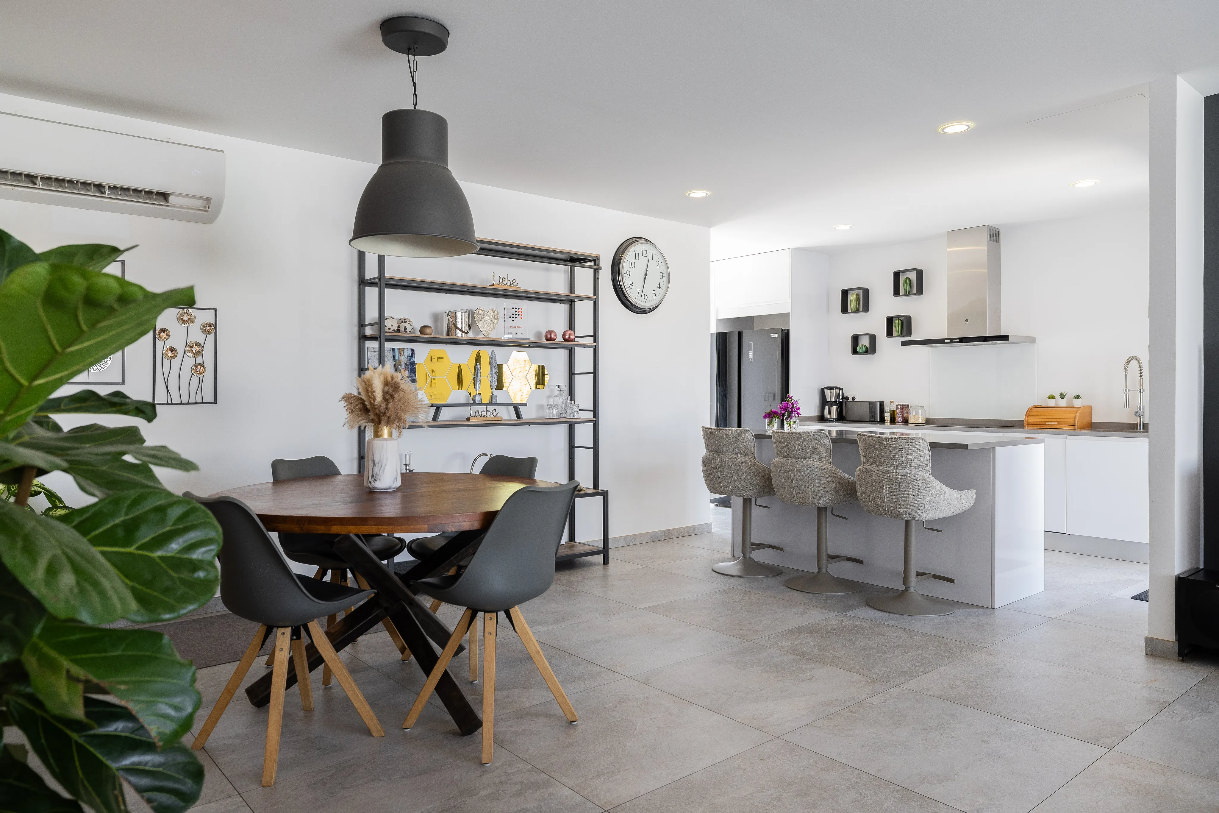 Modern bungalow in Sa Torre-5
