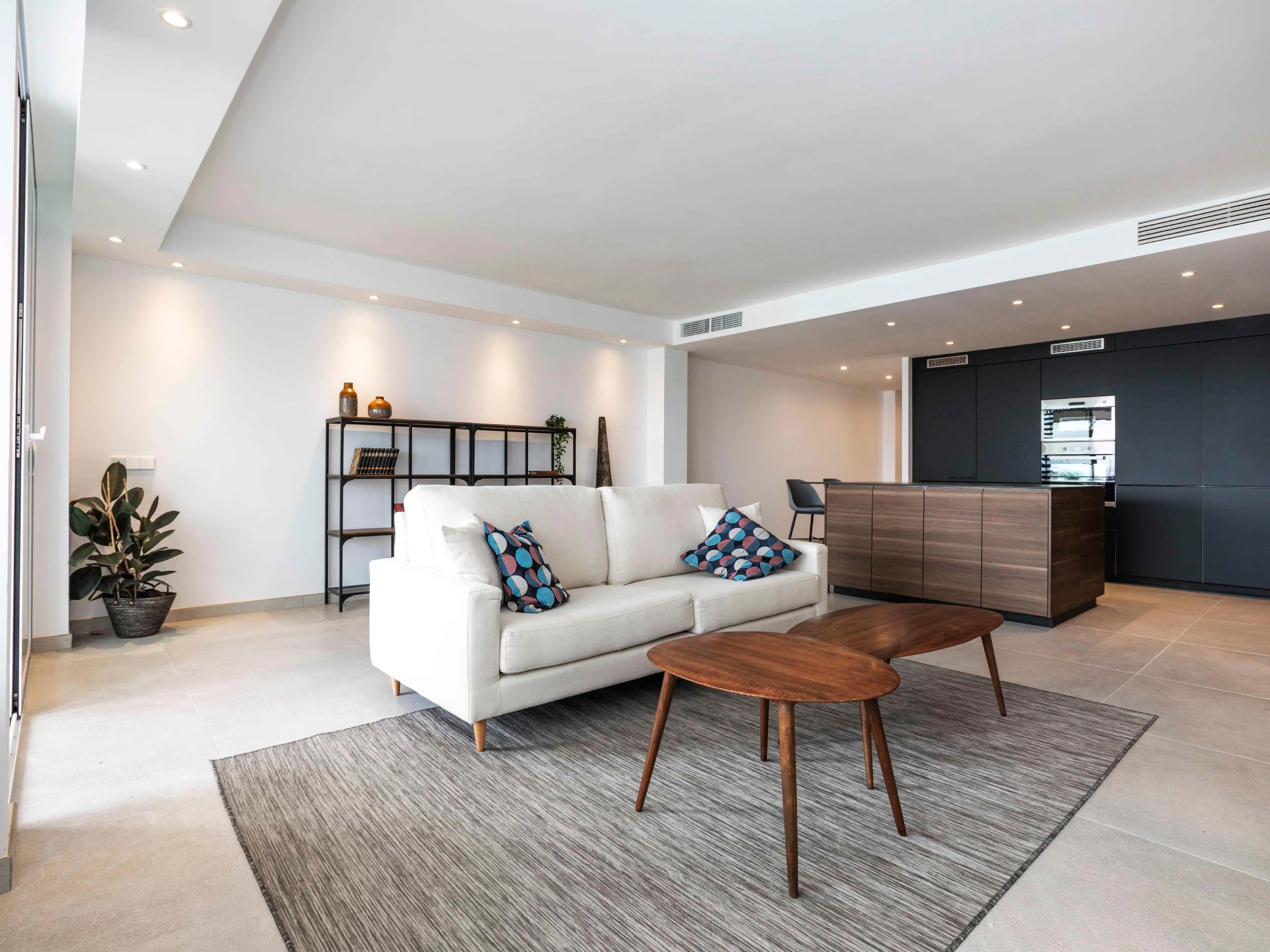 Appartamento ristrutturato con vista sul porto-4