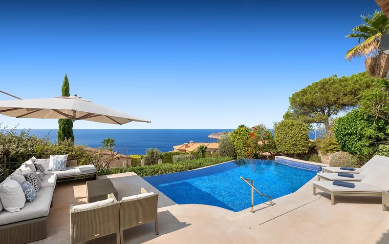 Villa di alta qualità con vista panoramica sul mare