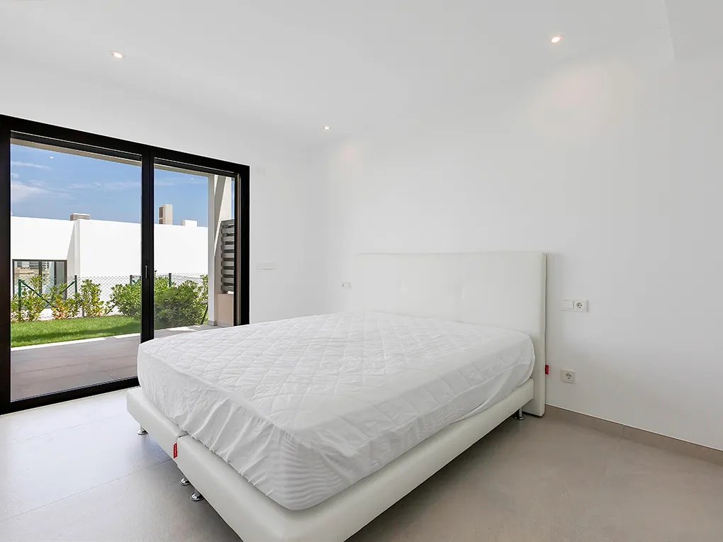 Maison mitoyenne flambant neuve dans le meilleur endroit-8