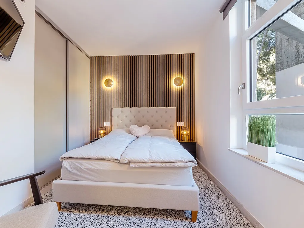 Renoveret lejlighed i boligkompleks med adgang til havet-11