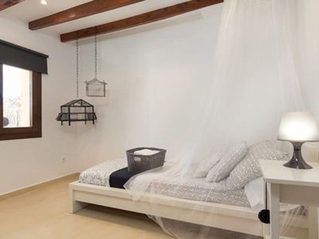Great familyhome furnished with garden-12
