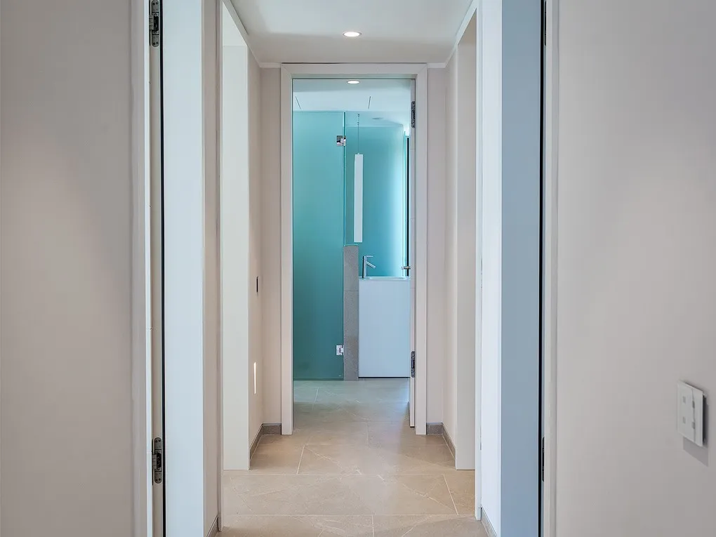 Nieuwbouw appartement met uitzicht op zee en de haven-8