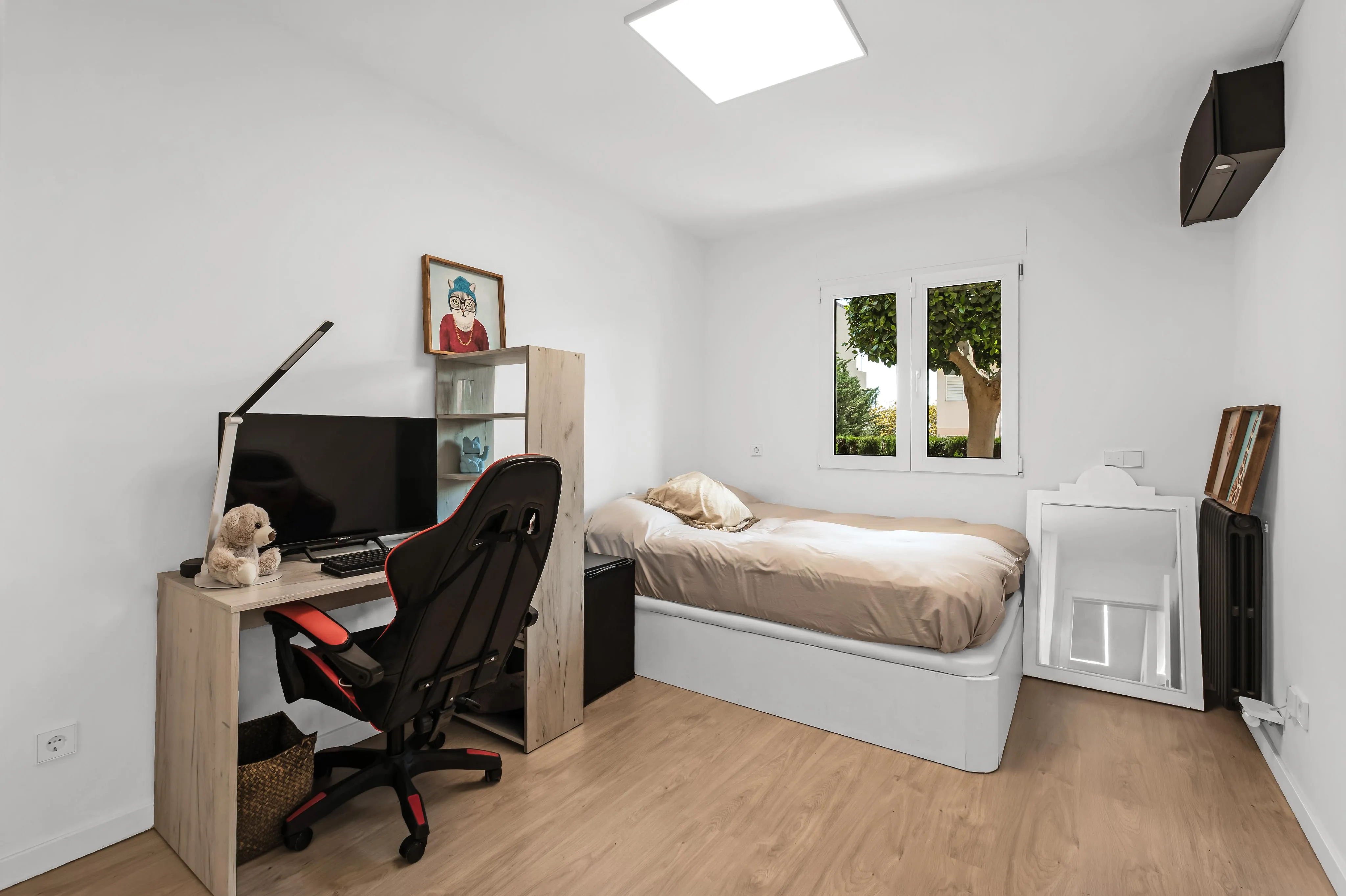 Appartamento ristrutturato con grande giardino-15