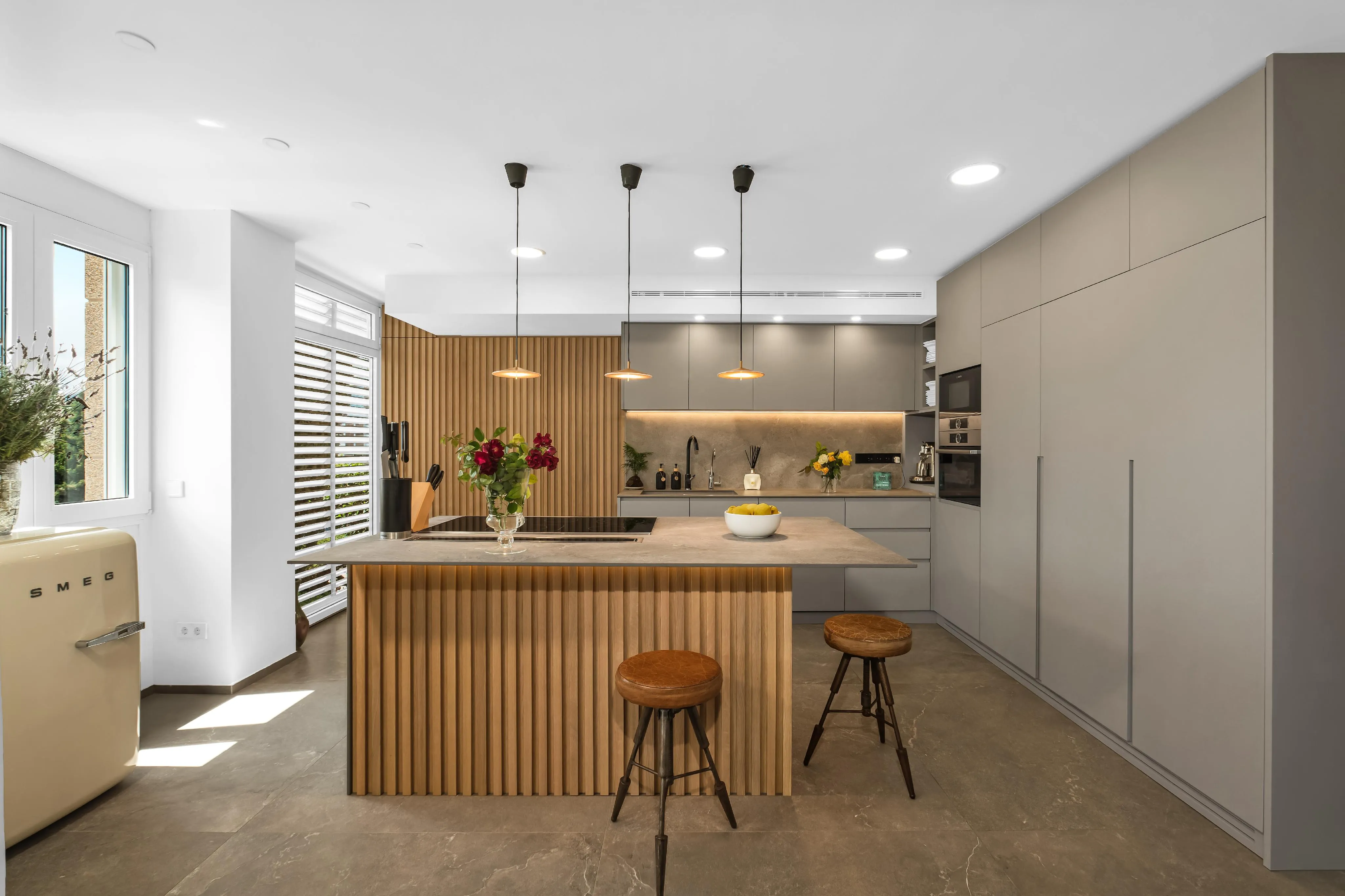 Dúplex renovat amb gran jardí-7