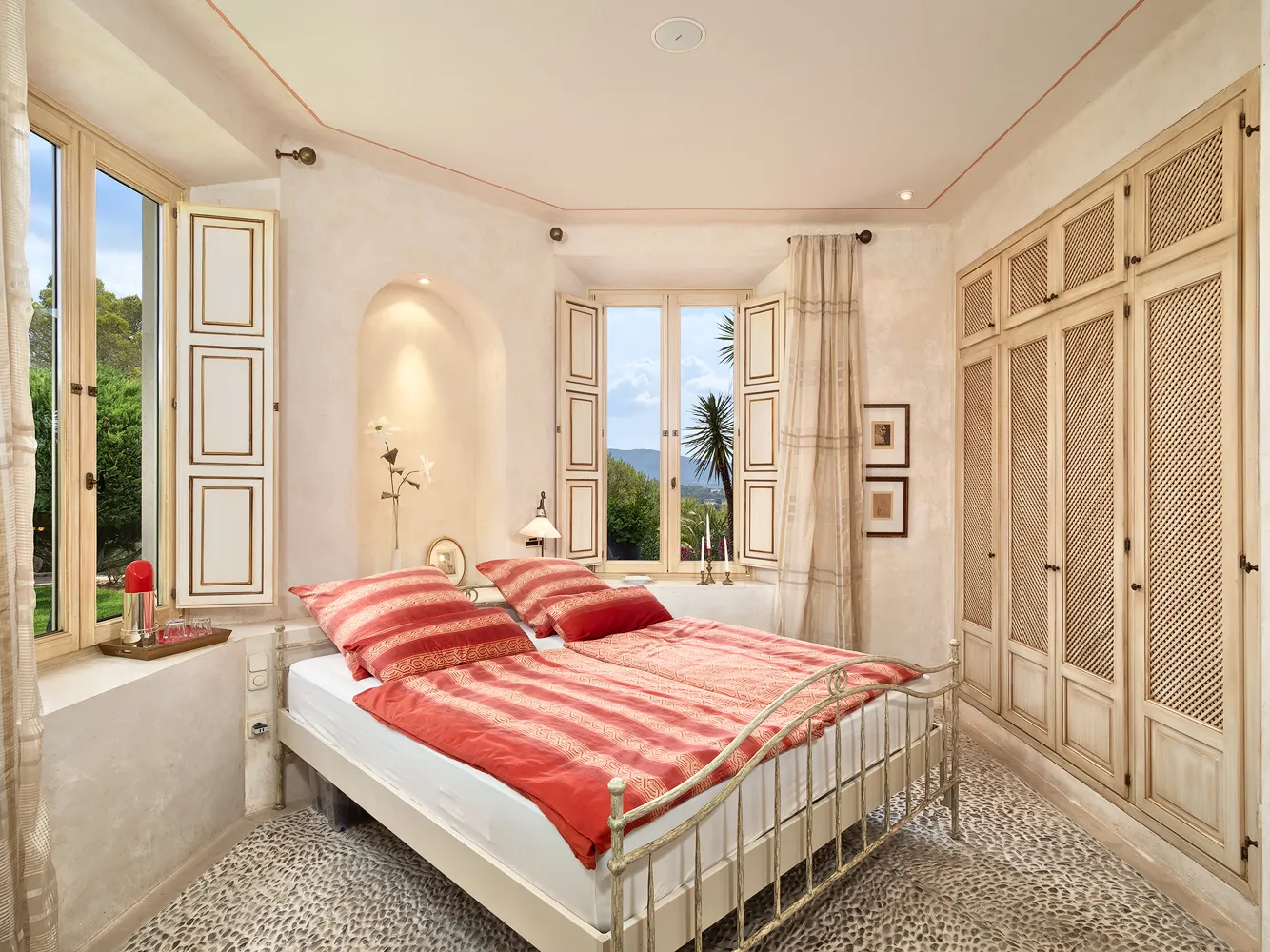 Charming Cortijo-style finca in Es Capdellà-17