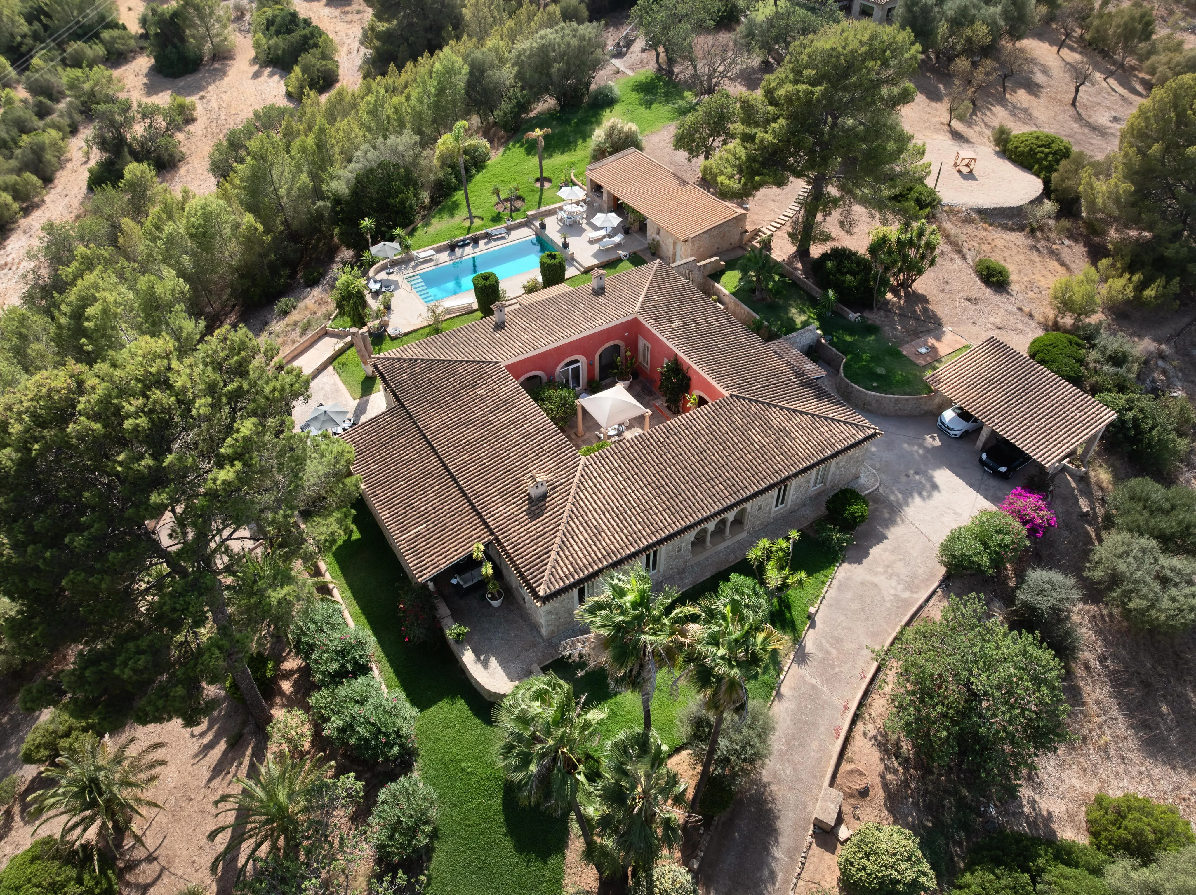 Charming Cortijo-style finca in Es Capdellà-2