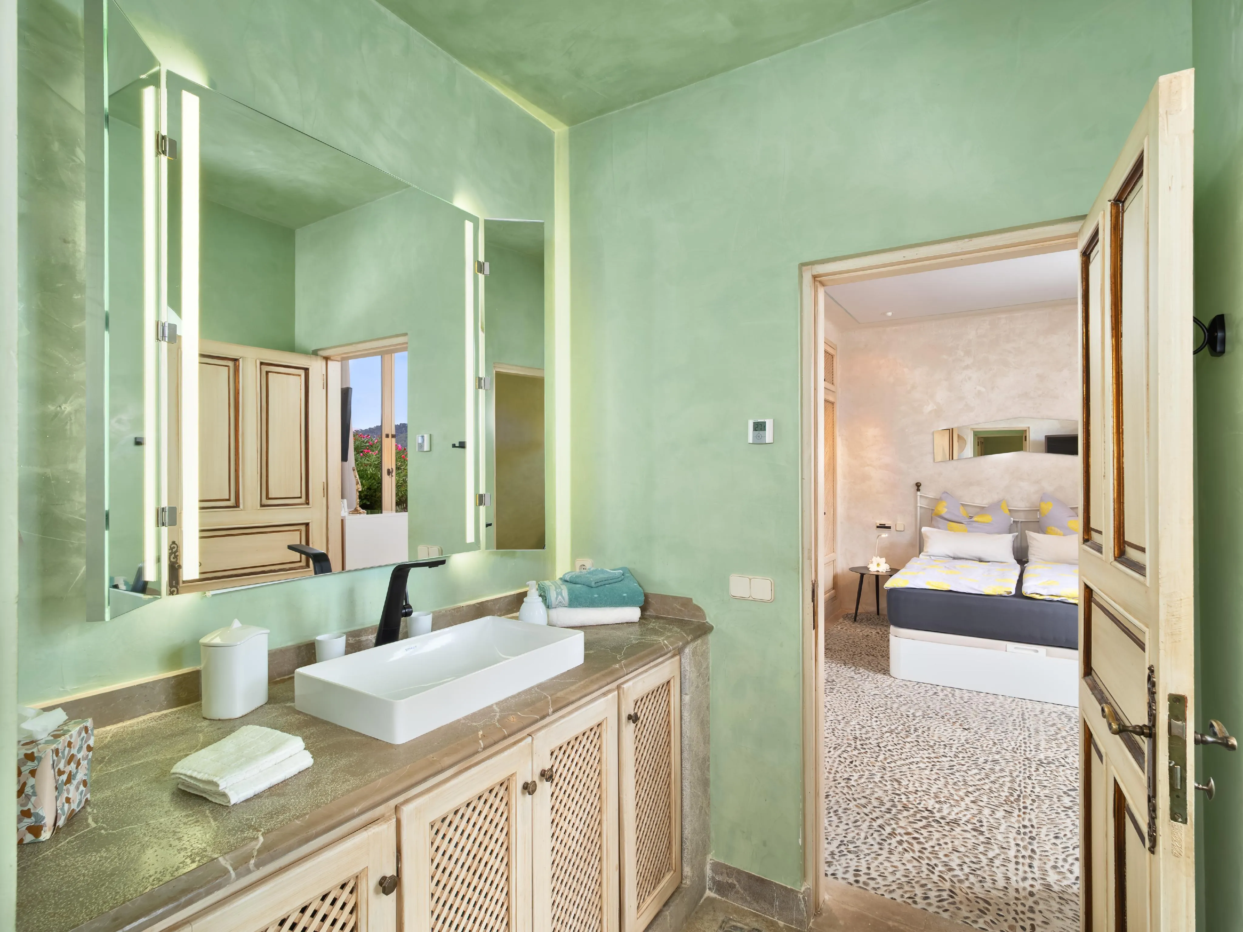 Charming Cortijo-style finca in Es Capdellà-19