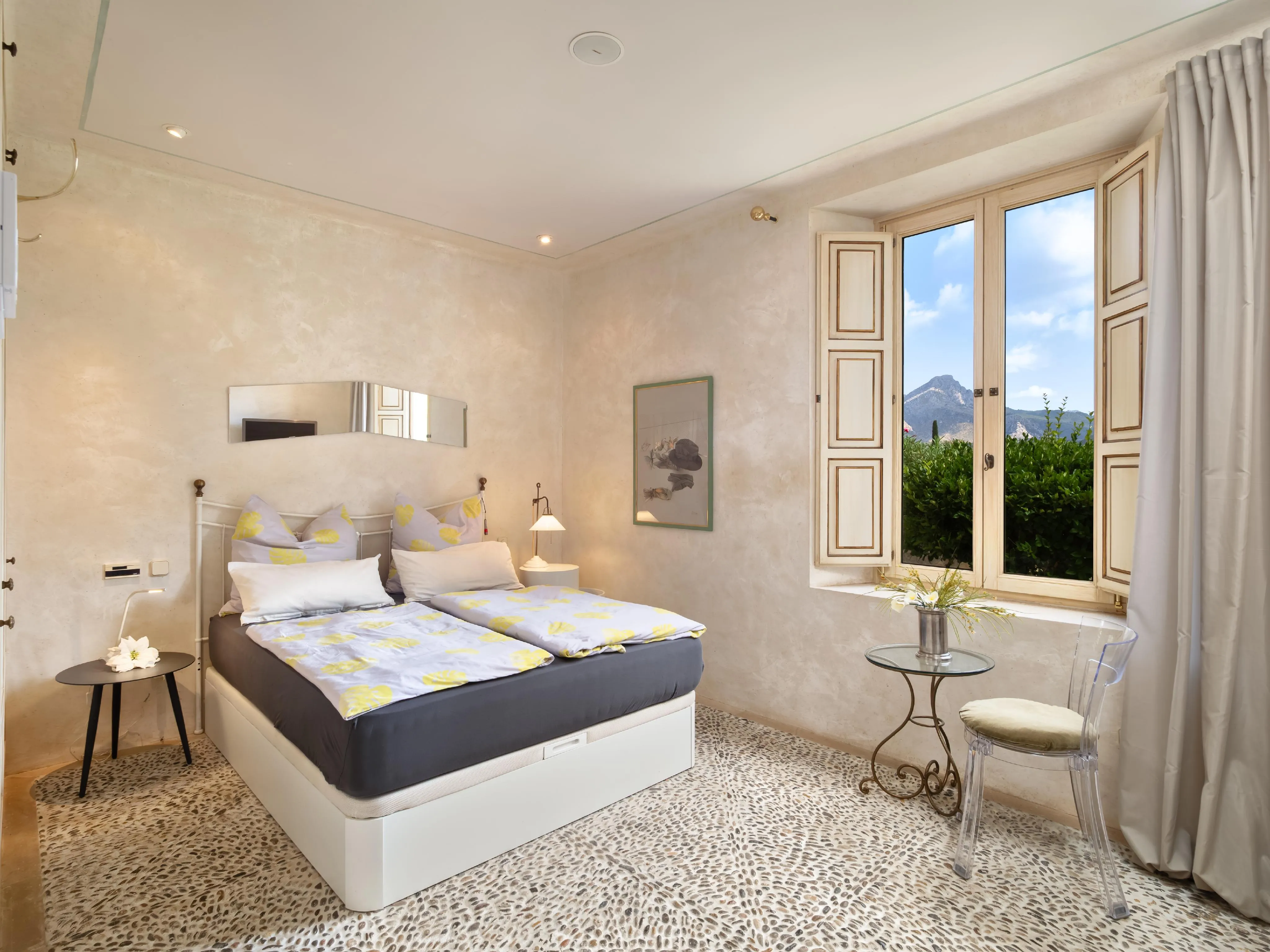 Charming Cortijo-style finca in Es Capdellà-18