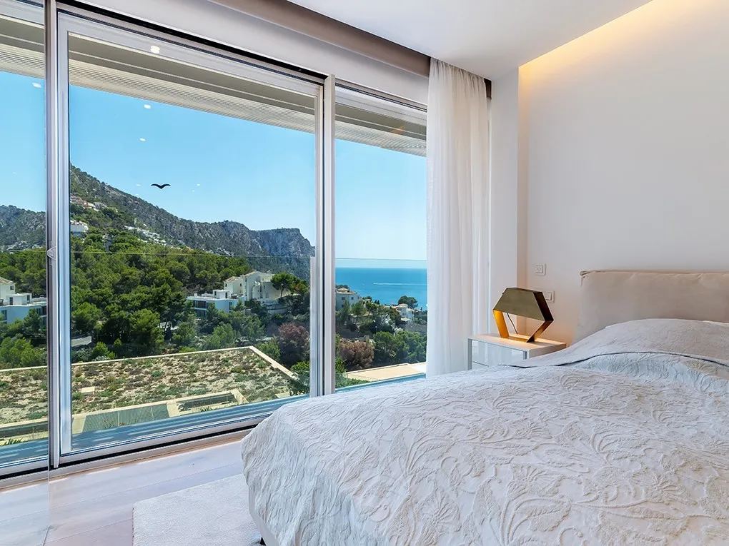 Villa moderna con vistas al mar-15