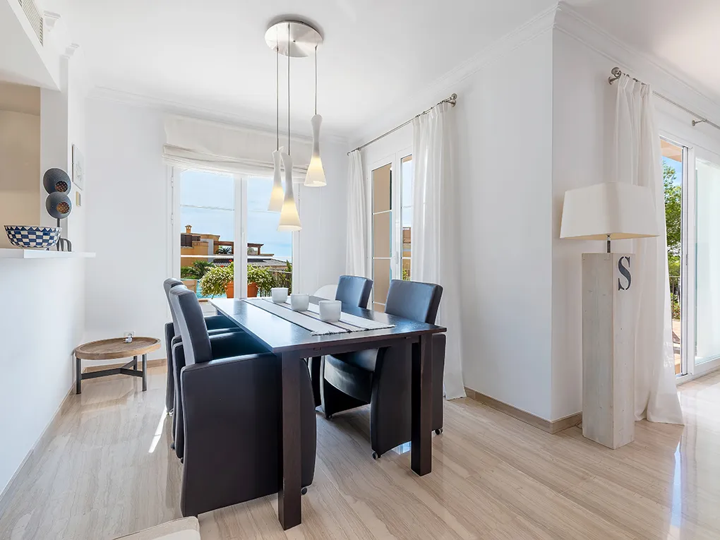 Appartement met zeezicht in exclusief complex-14