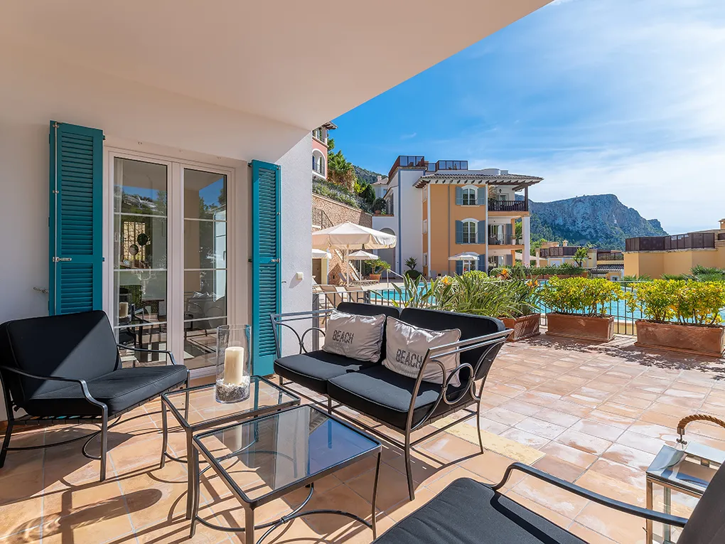 Lejlighed med havudsigt i eksklusivt kompleks-17