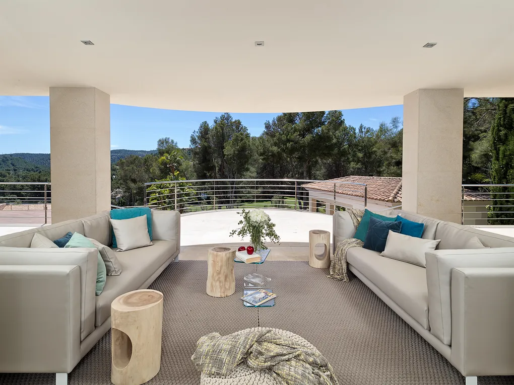 Villa with guest house in Son Vida-3