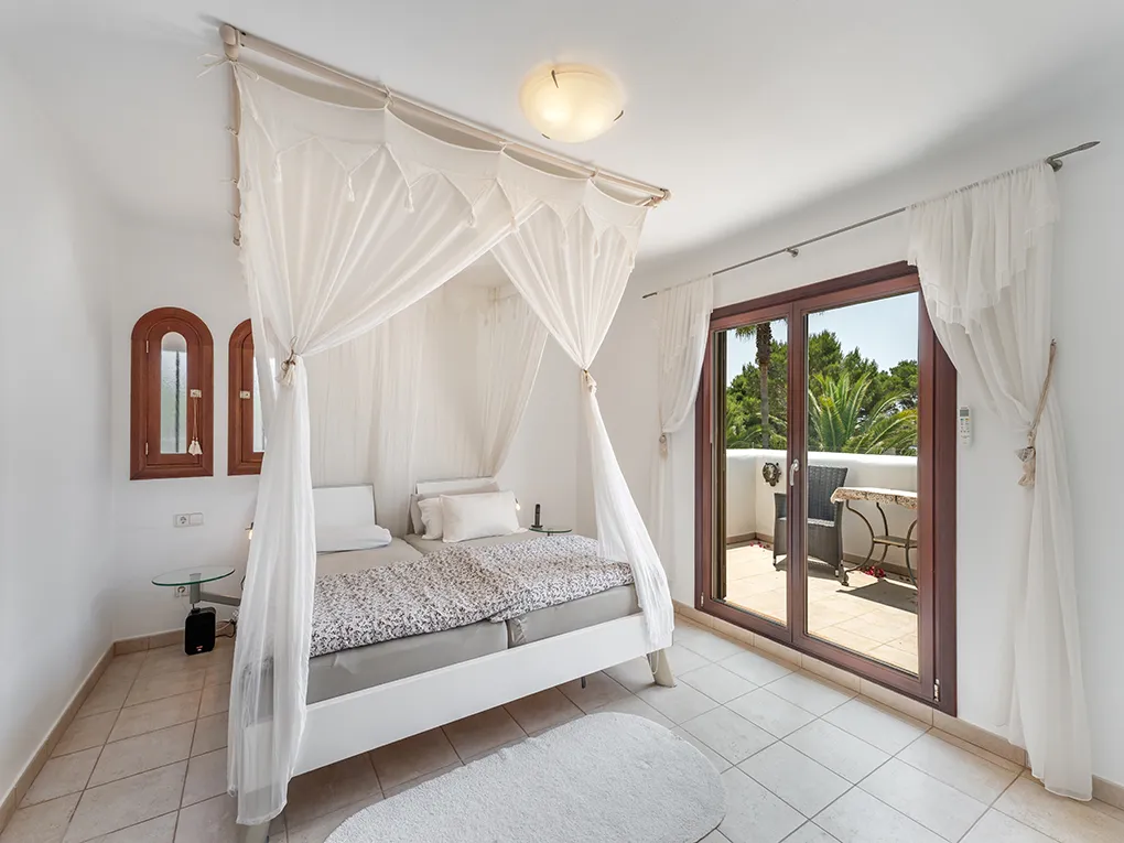 Mediterranean property in the second sea line at Cala Gran with rental license-9