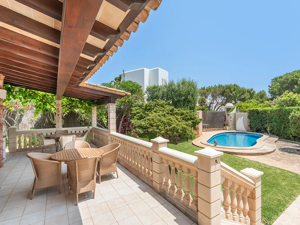 Mediterranean property in the second sea line at Cala Gran with rental license-3