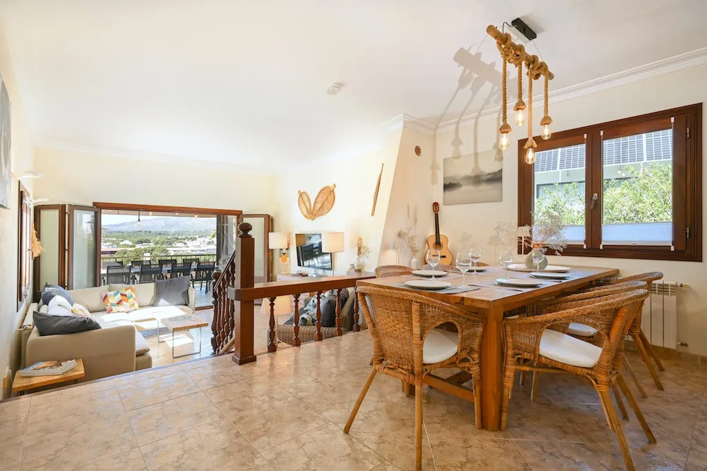 Villa en la naturaleza con licencia ETV-5