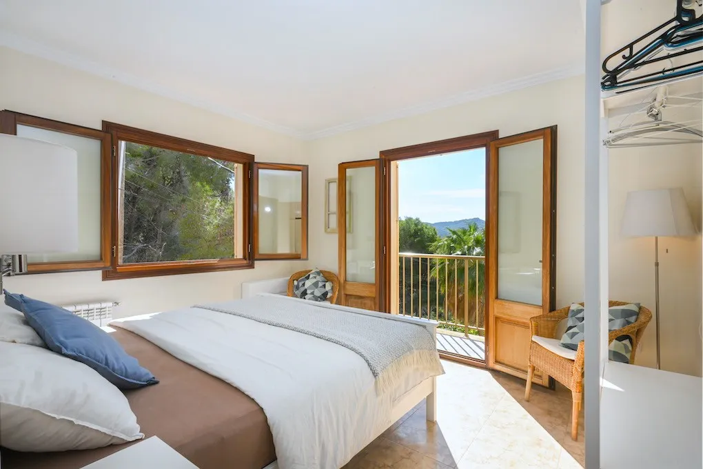 Villa en la naturaleza con licencia ETV-7