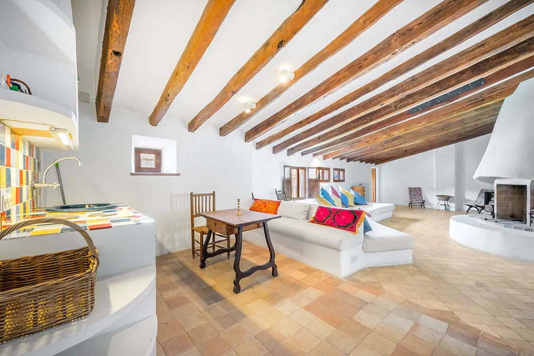 Elegant casa senyorial en excel·lent estat-18