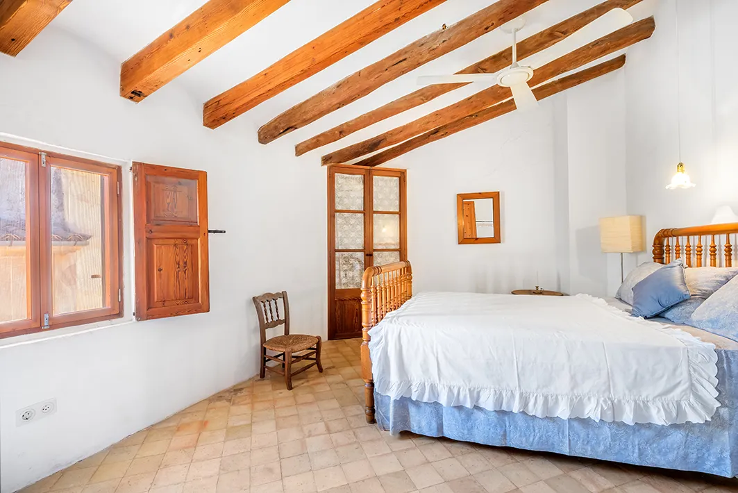 Elegant casa senyorial en excel·lent estat-20