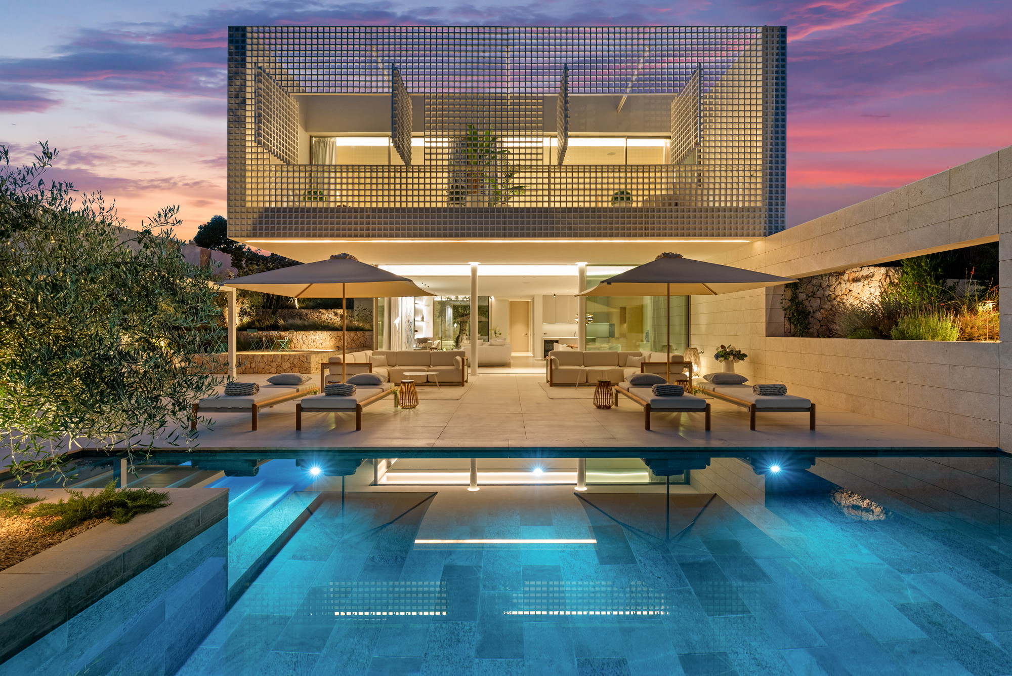 Exclusieve designvilla in Cala Vinyes – instapklaar en op slechts een steenworp afstand van de zee